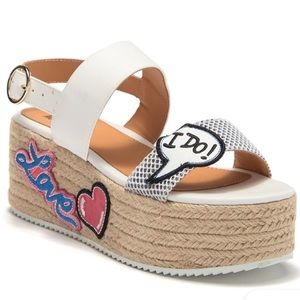 NEW - Moschino Love White platform sandal